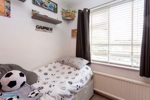 Bedroom- click for photo gallery